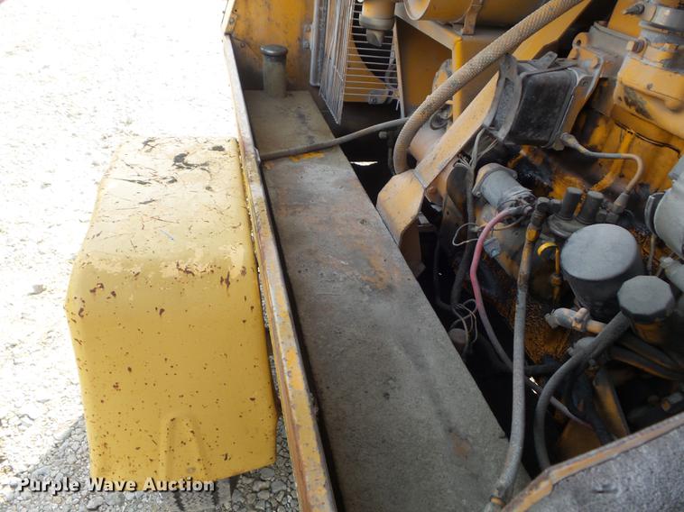 image for item DC7428 1984 Ingersoll Rand air compressor