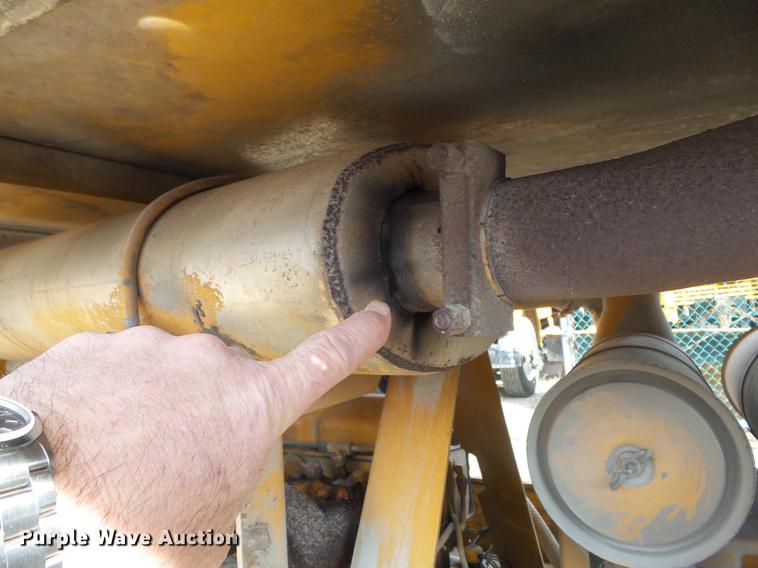 image for item DC7428 1984 Ingersoll Rand air compressor