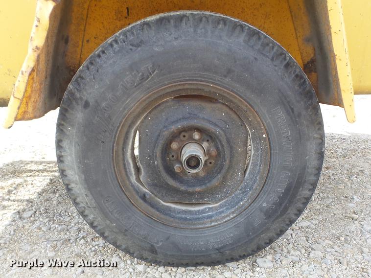 image for item DC7428 1984 Ingersoll Rand air compressor