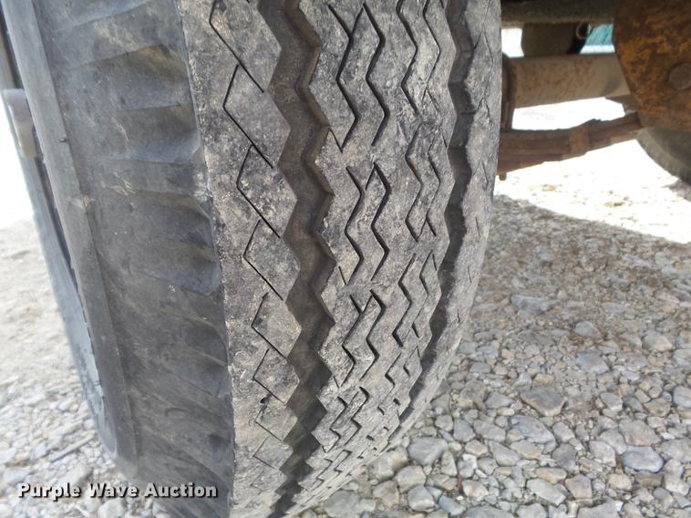 image for item DC7428 1984 Ingersoll Rand air compressor