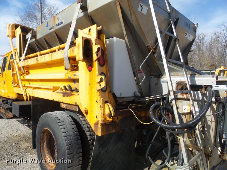 image for item DC7430 2000 International 4900 dump truck