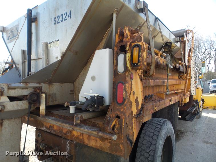 image for item DC7432 2000 International 4900 dump truck