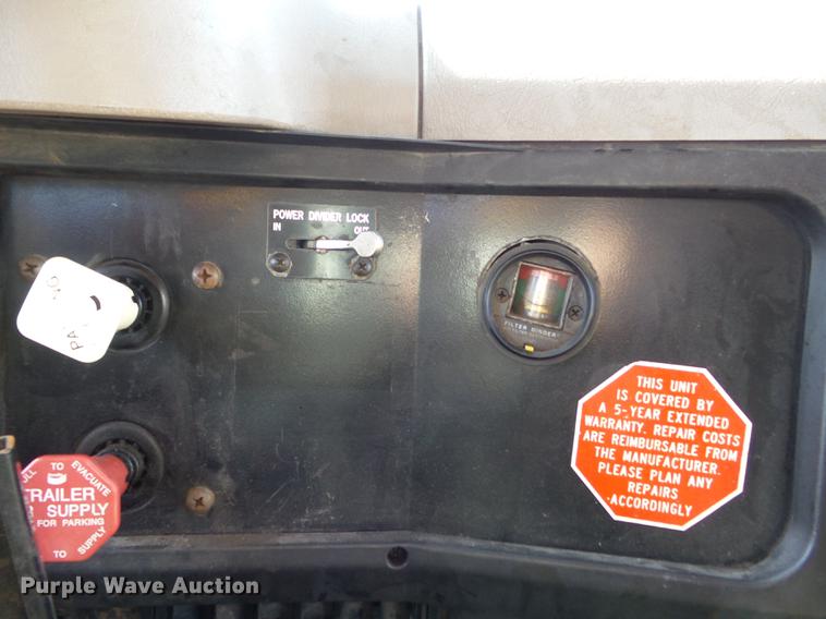 image for item DC7433 2002 International F2554 dump truck