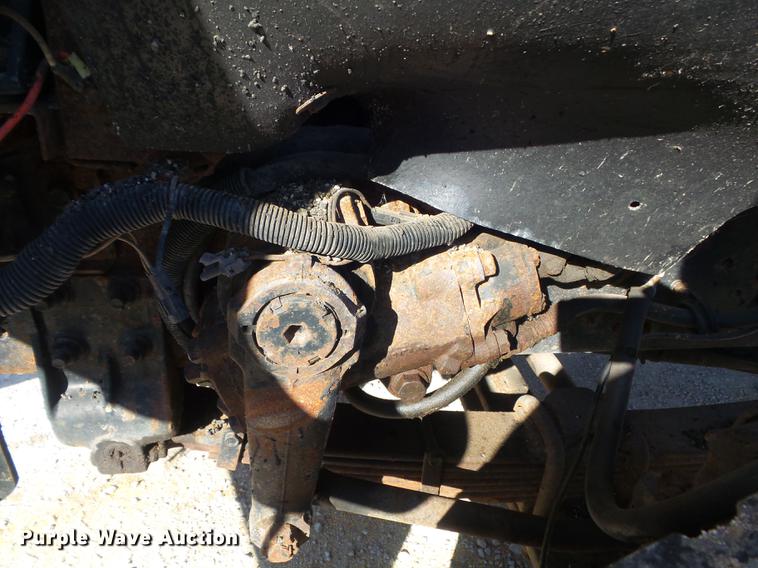 image for item DC7433 2002 International F2554 dump truck