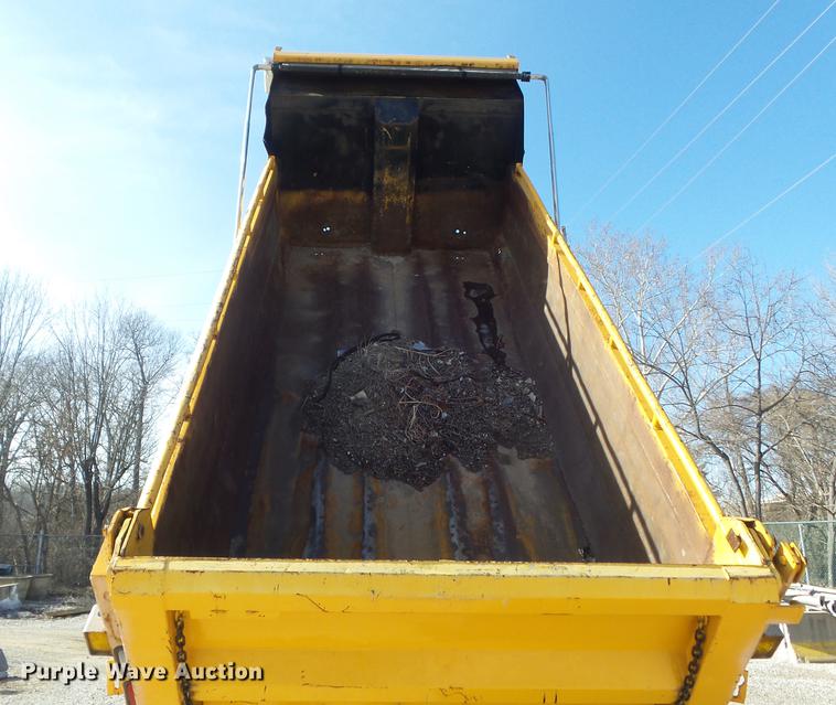 image for item DC7434 2002 International F2554 dump truck