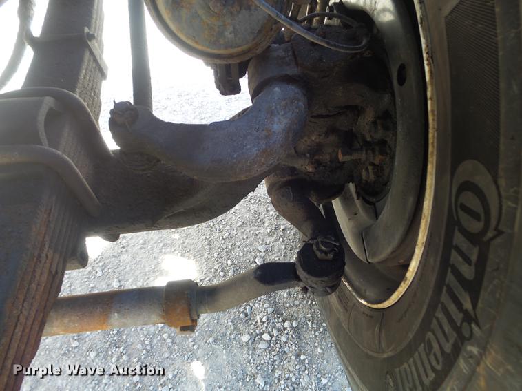 image for item DC7434 2002 International F2554 dump truck