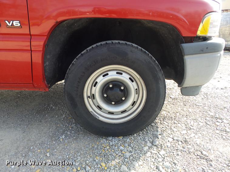 image for item DC7436 1999 Dodge Ram 1500 pickup truck