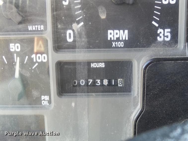 image for item DC7438 2000 International 4900 flatbed truck