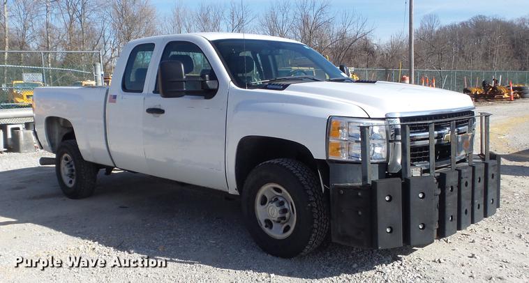 image for item DC7439 2008 Chevrolet Silverado 2500HD Ext. Cab pickup truck