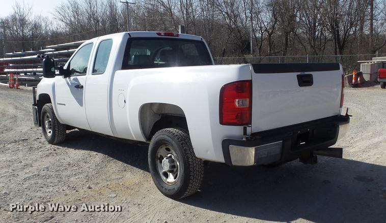 image for item DC7439 2008 Chevrolet Silverado 2500HD Ext. Cab pickup truck