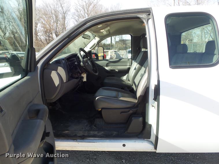 image for item DC7439 2008 Chevrolet Silverado 2500HD Ext. Cab pickup truck