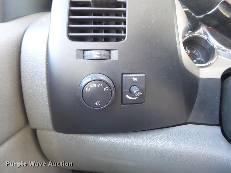 image for item DC7439 2008 Chevrolet Silverado 2500HD Ext. Cab pickup truck