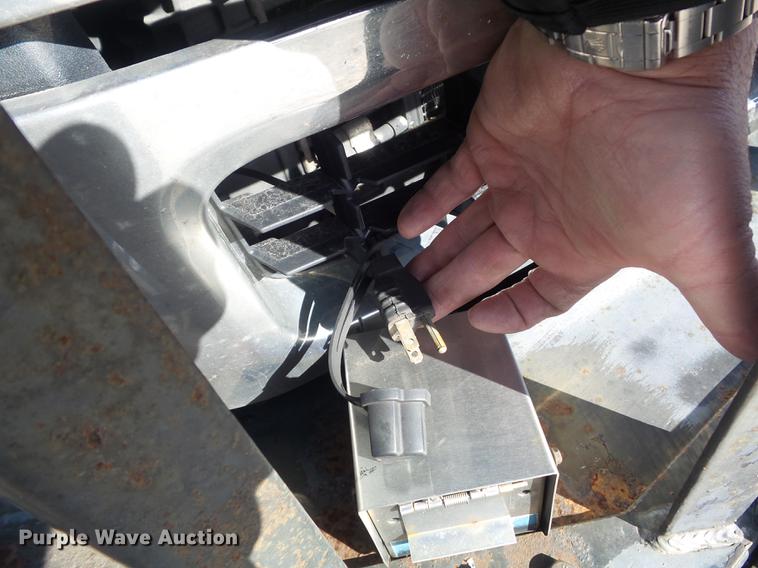 image for item DC7439 2008 Chevrolet Silverado 2500HD Ext. Cab pickup truck