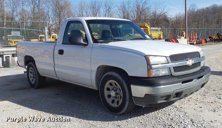 image for item DC7440 2005 Chevrolet Silverado 1500 pickup truck