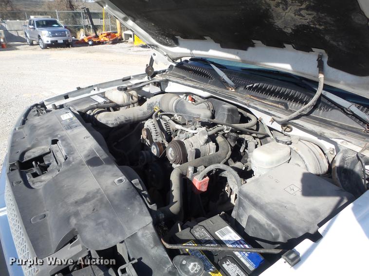 image for item DC7440 2005 Chevrolet Silverado 1500 pickup truck