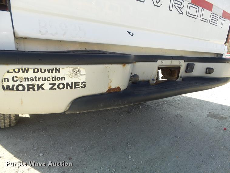 image for item DC7440 2005 Chevrolet Silverado 1500 pickup truck