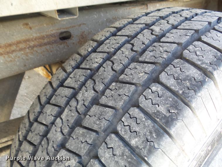 image for item DC7440 2005 Chevrolet Silverado 1500 pickup truck