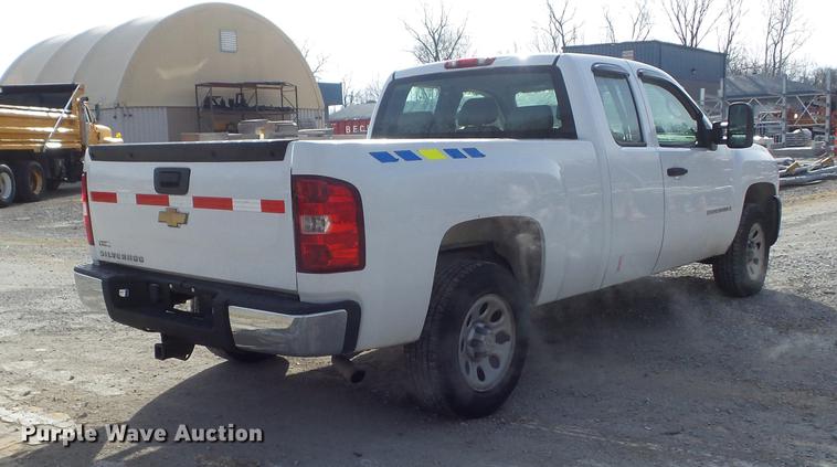 image for item DC7441 2007 Chevrolet Silverado 1500 Ext. Cab pickup truck