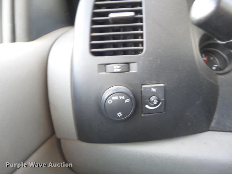 image for item DC7441 2007 Chevrolet Silverado 1500 Ext. Cab pickup truck