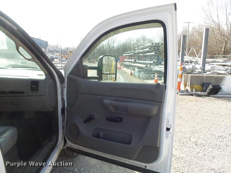 image for item DC7441 2007 Chevrolet Silverado 1500 Ext. Cab pickup truck