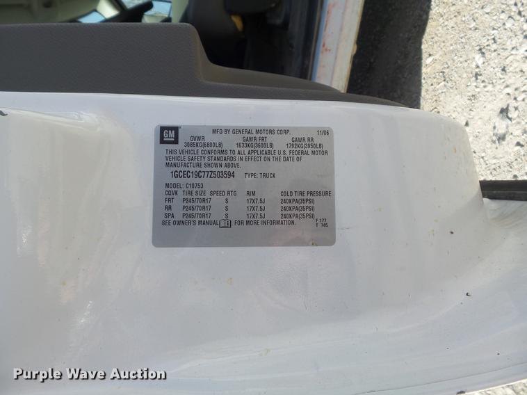 image for item DC7441 2007 Chevrolet Silverado 1500 Ext. Cab pickup truck