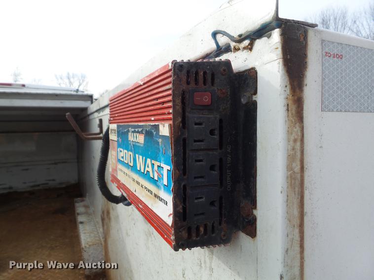 image for item DC7442 2004 Chevrolet Silverado 3500 utility bed pickup truck