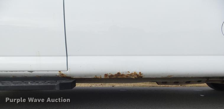 image for item DC7444 2003 Chevrolet Express 3500 van