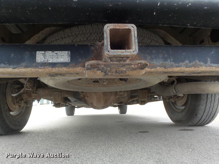 image for item DC7444 2003 Chevrolet Express 3500 van