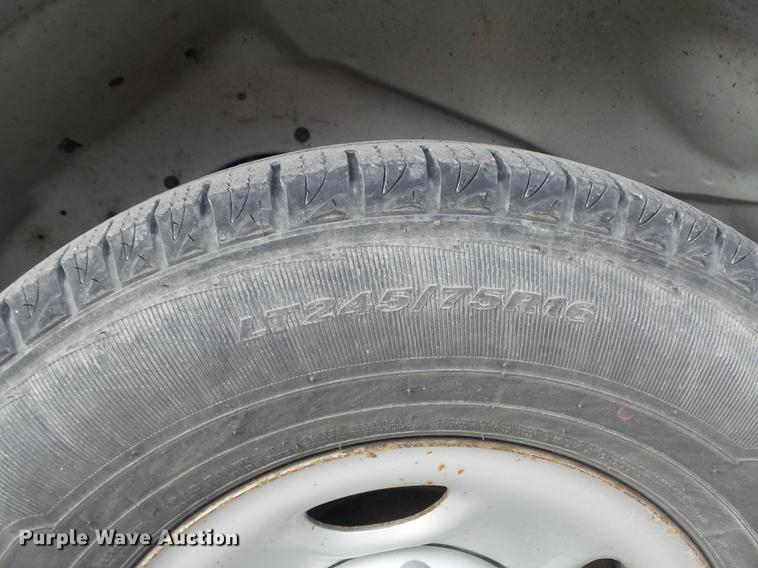 image for item DC7444 2003 Chevrolet Express 3500 van