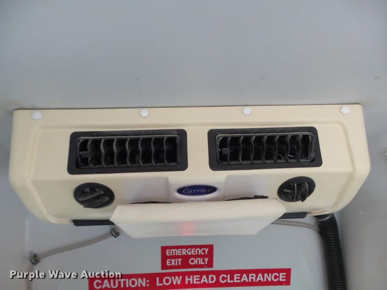 image for item DC7445 2006 Ford E350 Super Duty van