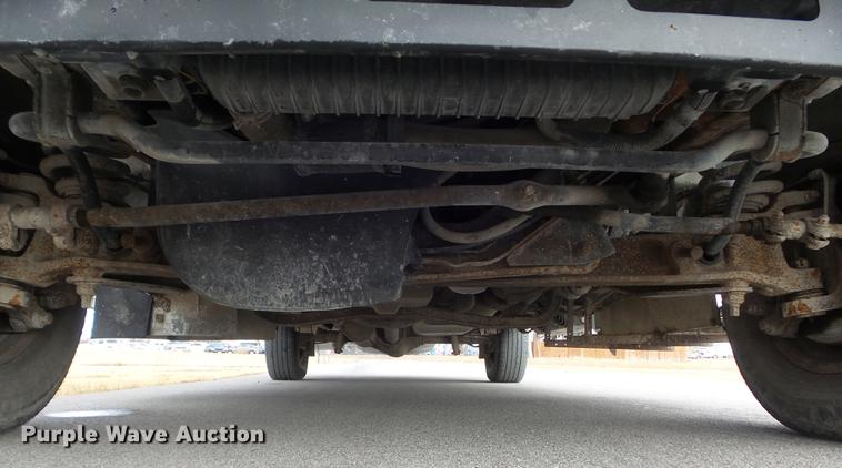 image for item DC7445 2006 Ford E350 Super Duty van