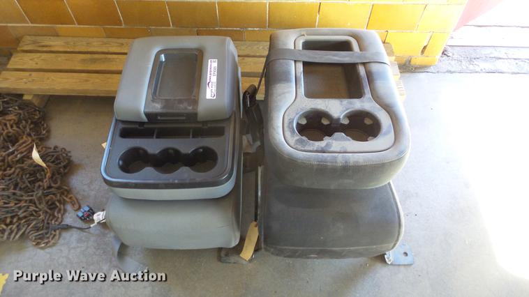 image for item EF9385 (2) Chevrolet pickup truck center consoles