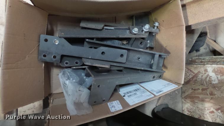 image for item EF9440 (2) grill guards