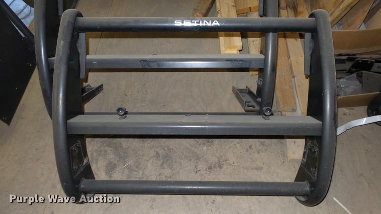 image for item EF9441 (2) Setina grill guards