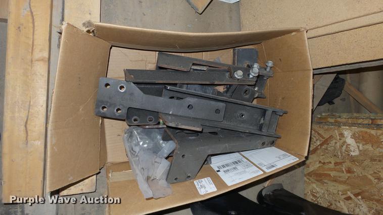 image for item EF9441 (2) Setina grill guards