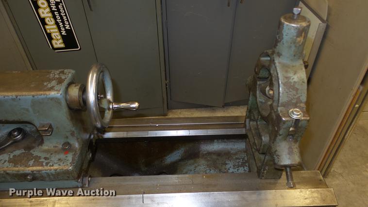 image for item EF9446 Leblond lathe