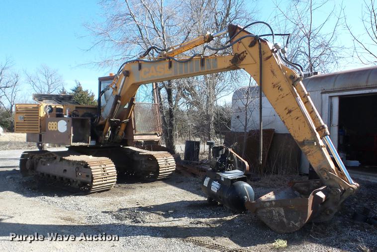 image for item EI9757 1989 Case 688LT excavator