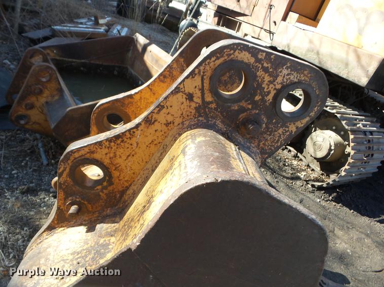 image for item EI9757 1989 Case 688LT excavator