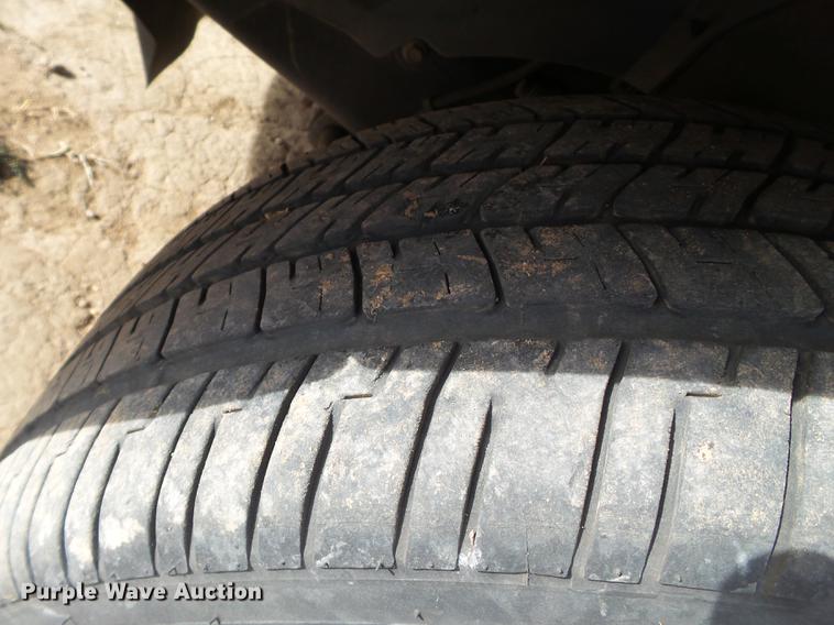 image for item BJ9783 2005 Ford Crown Victoria Police Interceptor