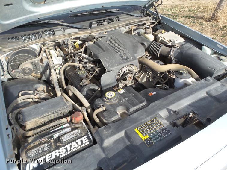 image for item BJ9783 2005 Ford Crown Victoria Police Interceptor