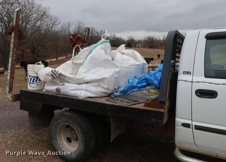 image for item DA8640 1995 Dodge Ram 2500 pickup truck