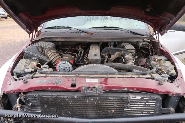 image for item DA8640 1995 Dodge Ram 2500 pickup truck