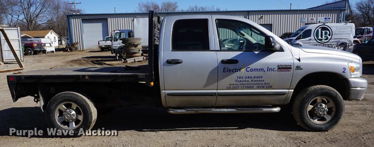 image for item DB0363 2007 Dodge Ram 2500 Quad Cab flatbed truck