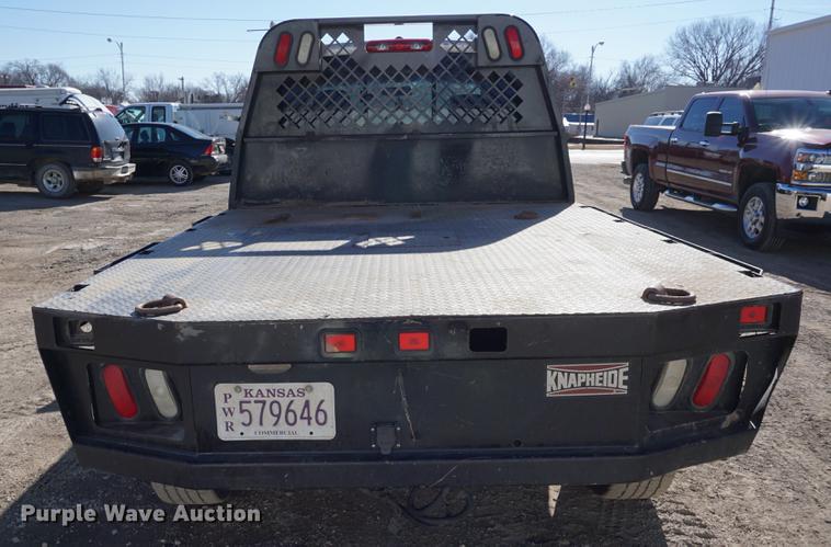 image for item DB0363 2007 Dodge Ram 2500 Quad Cab flatbed truck