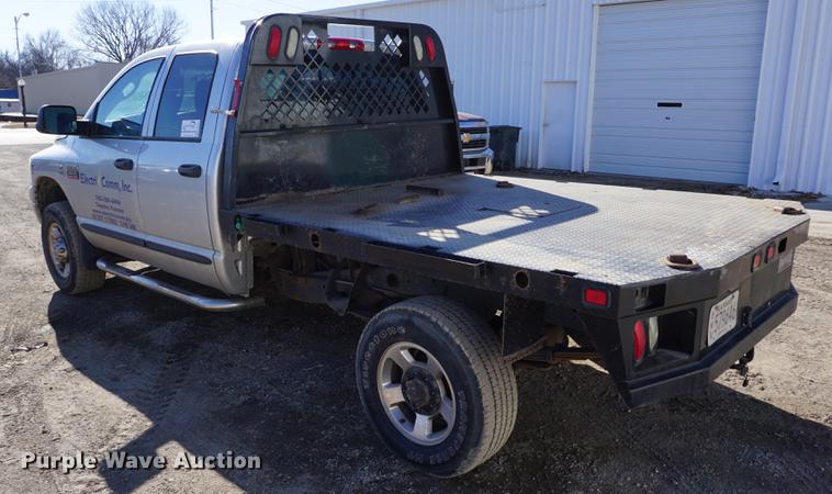 image for item DB0363 2007 Dodge Ram 2500 Quad Cab flatbed truck