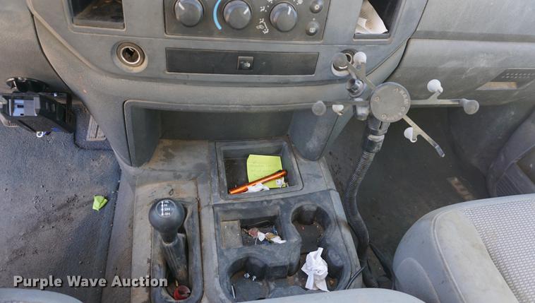 image for item DB0363 2007 Dodge Ram 2500 Quad Cab flatbed truck