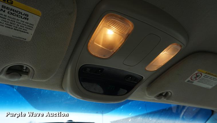 image for item DB0363 2007 Dodge Ram 2500 Quad Cab flatbed truck