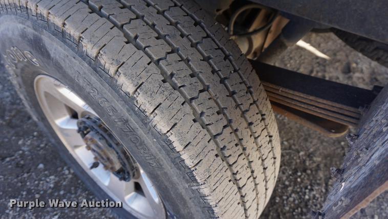 image for item DB0363 2007 Dodge Ram 2500 Quad Cab flatbed truck