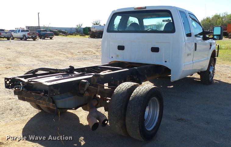 image for item DB4212 2008 Ford F350  XL Super Duty Ext. Cab truck cab and chassis