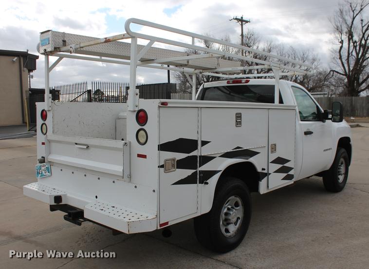 image for item DB5099 2008 Chevrolet Silverado 2500HD utility bed pickup truck